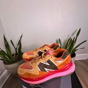 New Balance Orange and Pink Sneakers